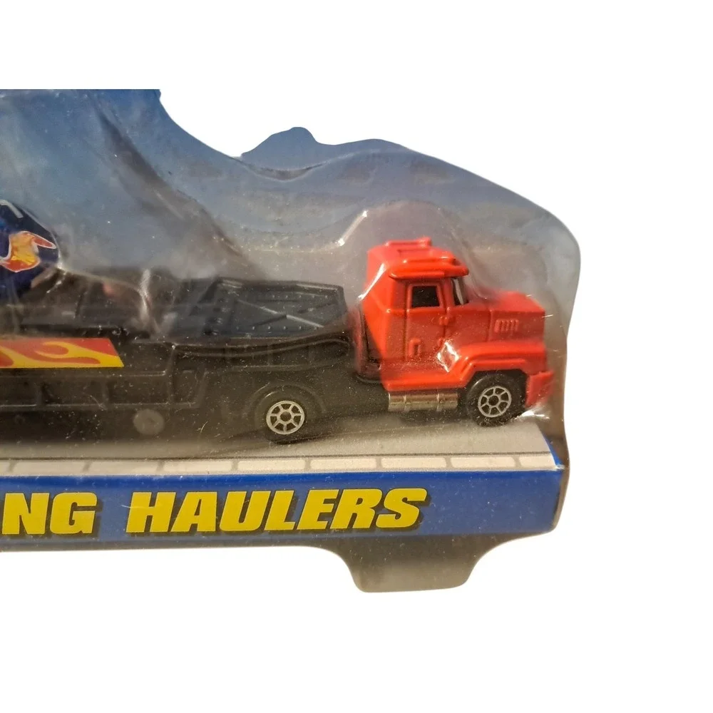 HOT WHEELS VINTAGE 1998  LONG HAULERS SET NEW IN BLISTER PACK